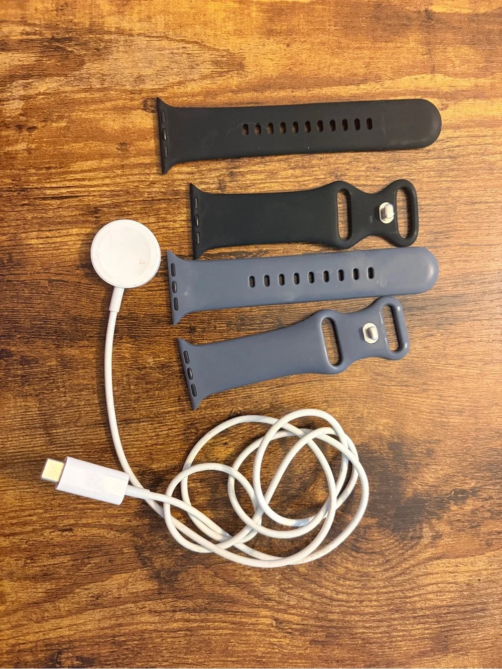 Apple Gold-Tone Smartwatch with Cream and Light Blue Beaded Band